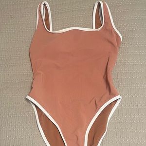 Lain Snow: Sangria Swimsuit